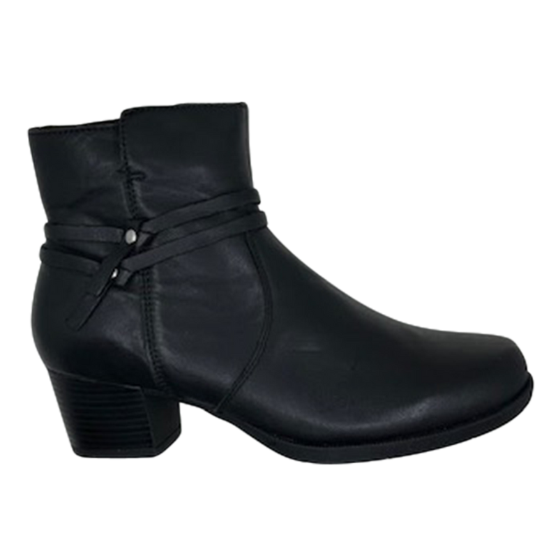 Stegmann Leila